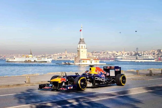Red Bull Pilotu Tsunoda İstanbul