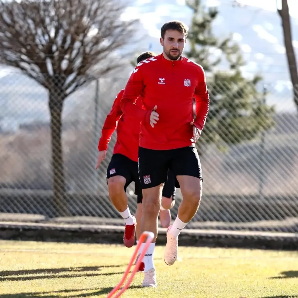 Sivasspor'da, Sakaryaspor maçı hazırlıkları sürüyor