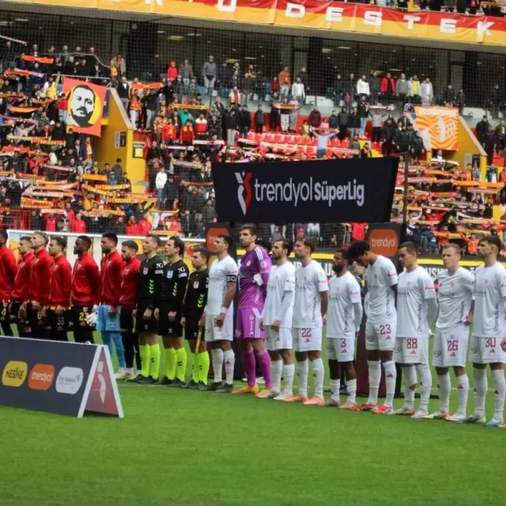 Süper Lig'de Kayserispor ve Antalyaspor Berabere Başladı