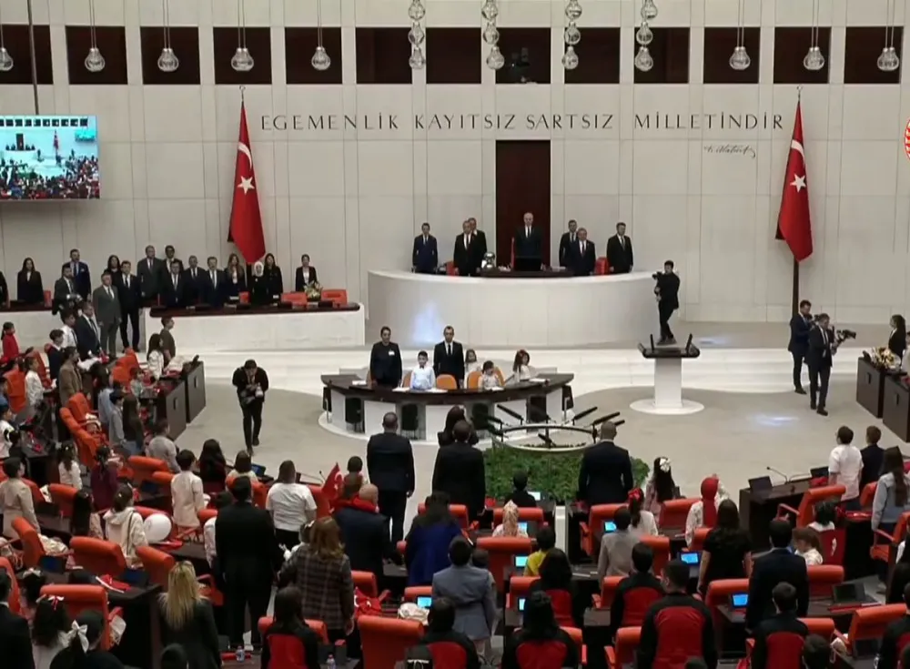 TBMM, Çocuk Bayramı İçin Özel Toplandı