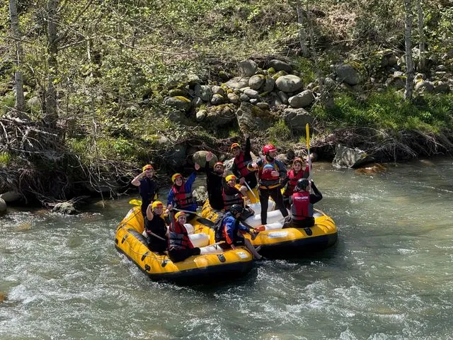 Trabzon'da "Nehir Rehberliği ve Rafting Eğitimi" düzenlendi