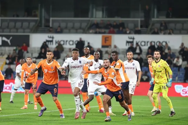 Trabzonspor ile RAMS Başakşehir FK 36