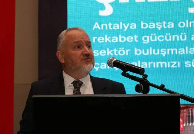 Turizmde yeni trend "pati dostu turistik seyahatler"