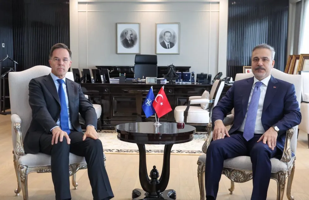 Türkiye ve NATO Arasındaki İlişkiler Güçleniyor