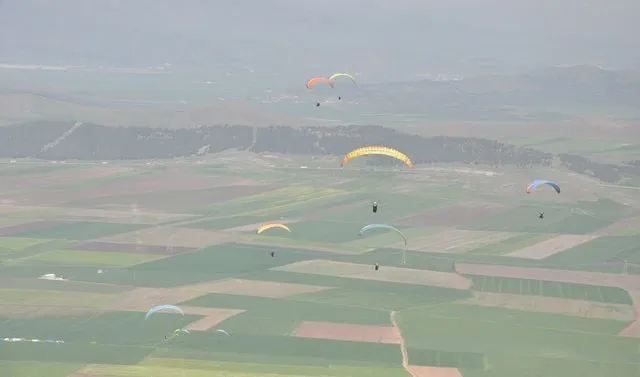 Türkiye Yamaç Paraşütü Hedef Yarışması Gaziantep 2026 Başladı