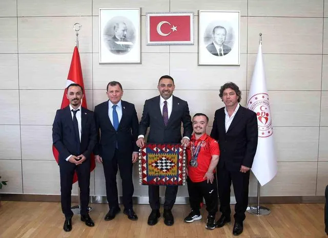 Türkiye'nin ilk Paralimpik Halter Salonu Kayseri'de yapılacak