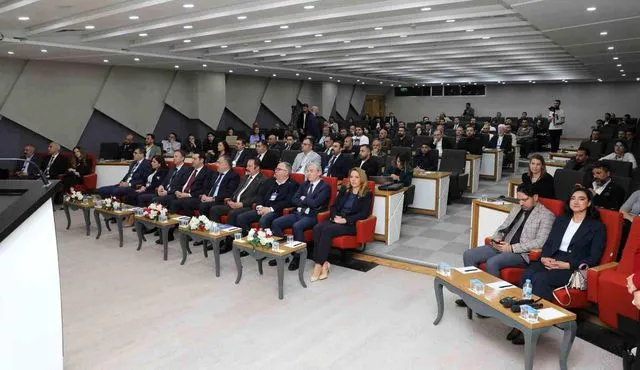 Van TSO'da "Dijital Dönüşüm Konferansı" düzenlendi