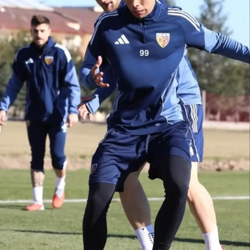 Zecorner Kayserispor, Hesap.com Antalyaspor maçının taktiğini çalıştı