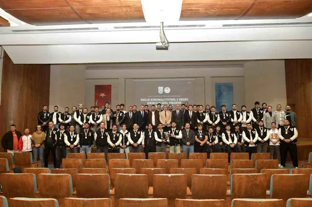 Zirvenin sahibi MSKÜ: Korumalı futbolda süper lige yükseldi