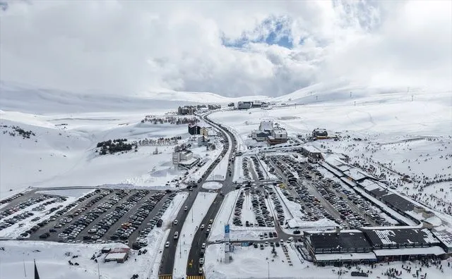 Ziyaretçi rekoru kıran Erciyes